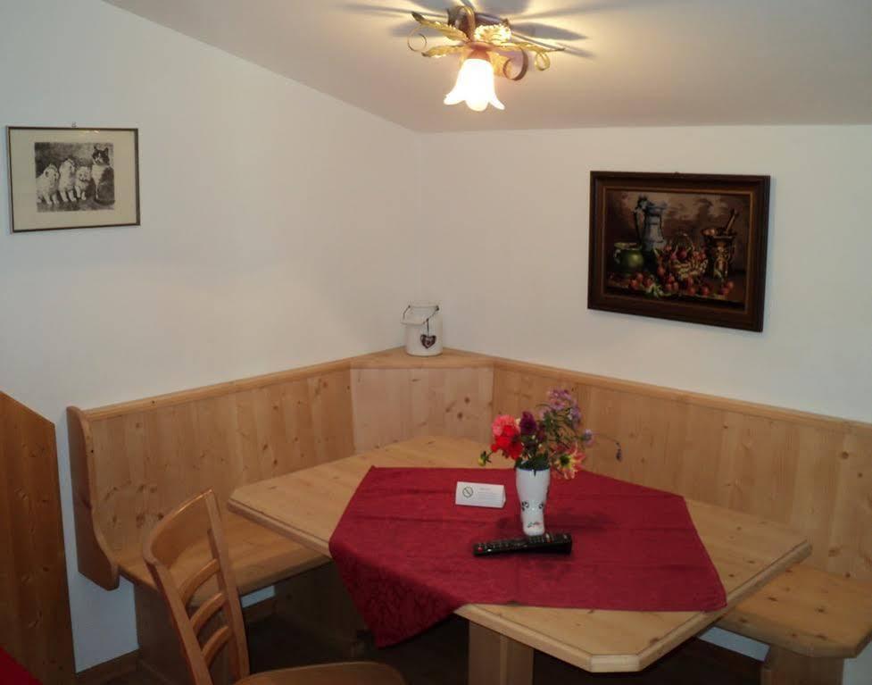 קפרון Apartmenthaus Gotthardt מראה חיצוני תמונה