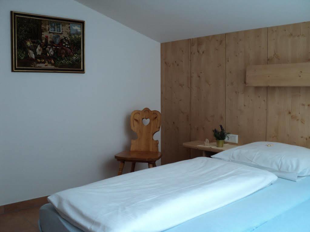 קפרון Apartmenthaus Gotthardt מראה חיצוני תמונה